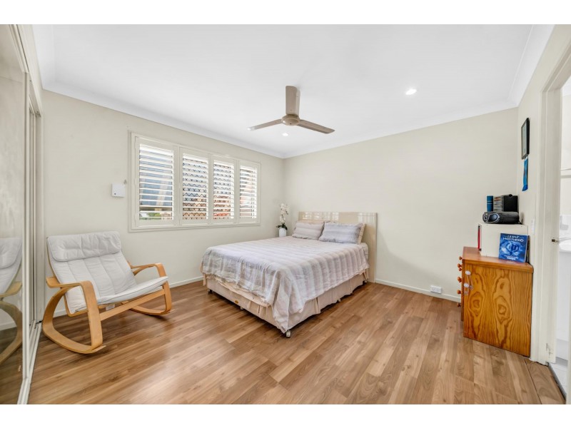 10/2-4 Penda Court, Merrimac QLD 4226