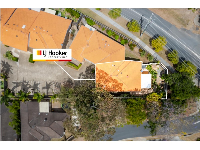 10/2-4 Penda Court, Merrimac QLD 4226