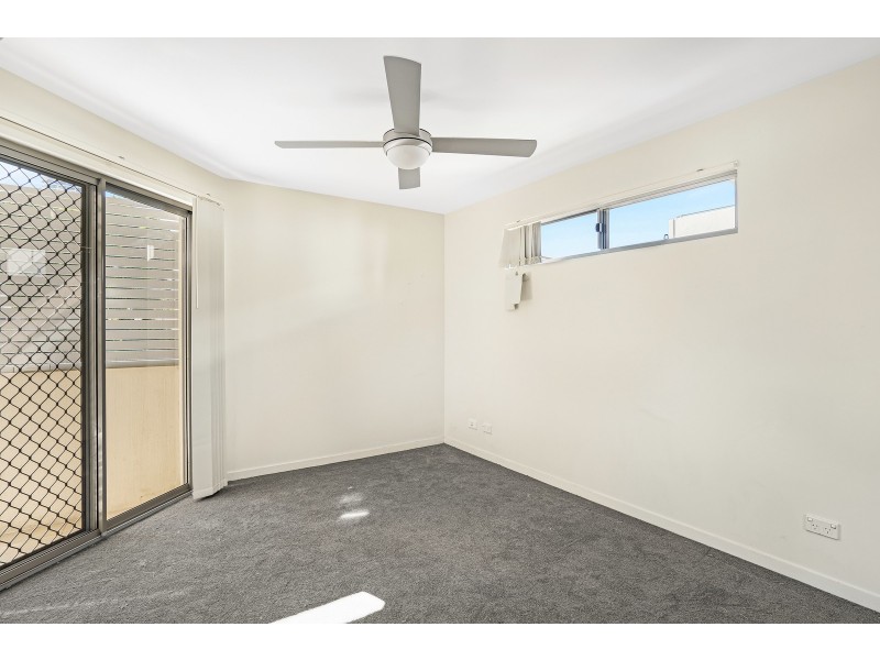10/14 Rose Street, Southport QLD 4215