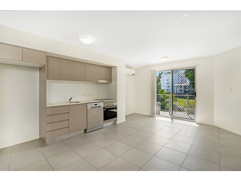 10/14 Rose Street, Southport QLD 4215