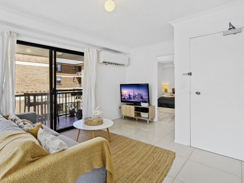 5/35 Britannia Avenue, Broadbeach QLD 4218