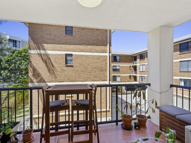 5/35 Britannia Avenue, Broadbeach QLD 4218