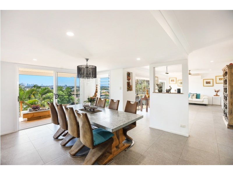 17 Highbridge Rise, Mudgeeraba QLD 4213