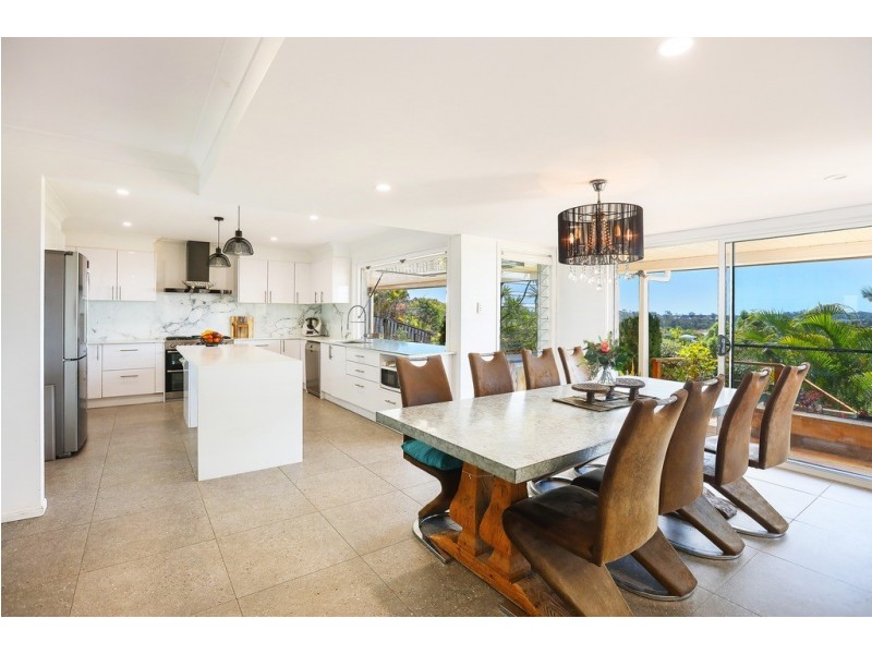 17 Highbridge Rise, Mudgeeraba QLD 4213