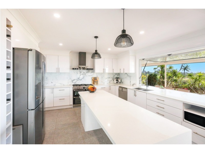 17 Highbridge Rise, Mudgeeraba QLD 4213