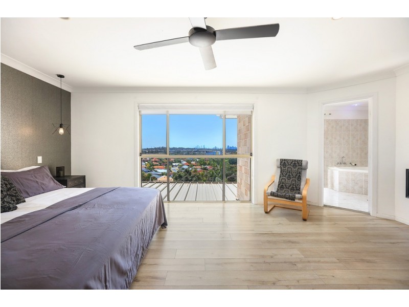 17 Highbridge Rise, Mudgeeraba QLD 4213