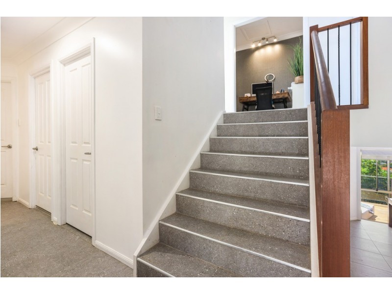 17 Highbridge Rise, Mudgeeraba QLD 4213