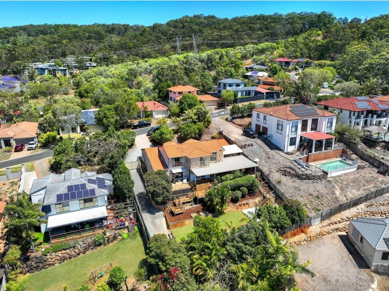 17 Highbridge Rise, Mudgeeraba QLD 4213