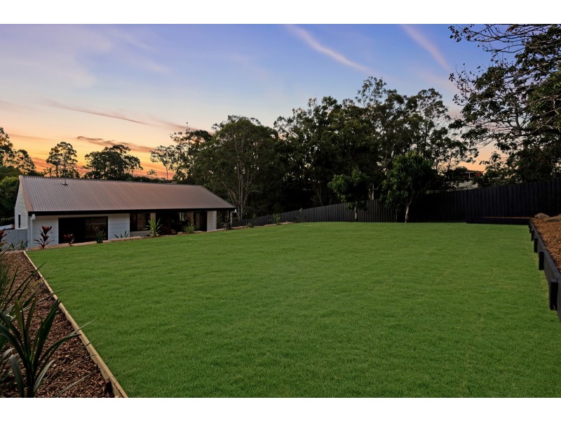 14 Watford Crescent, Molendinar QLD 4214