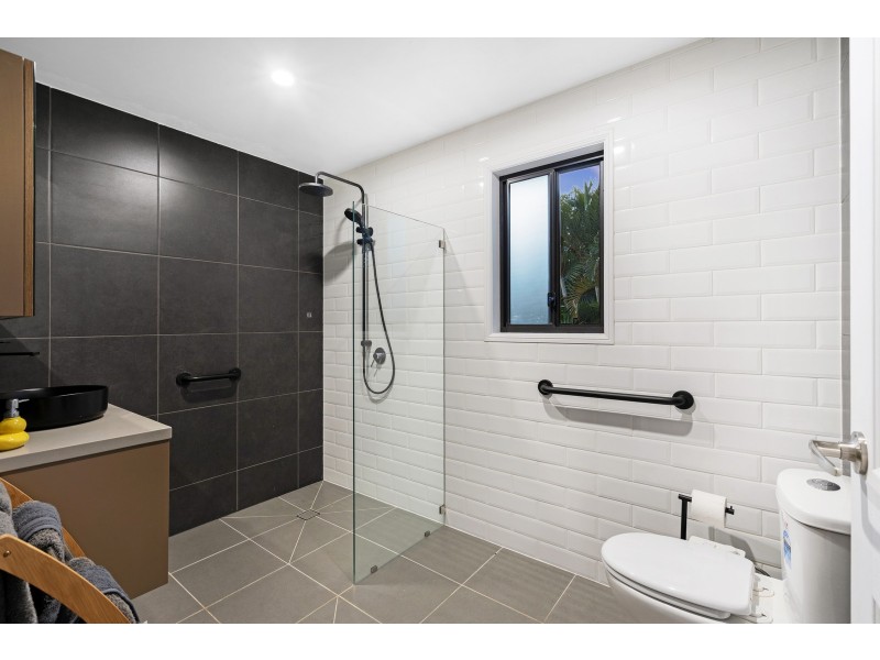14 Watford Crescent, Molendinar QLD 4214