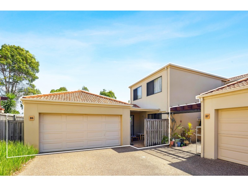 86/302 Christine Avenue, Varsity Lakes QLD 4227