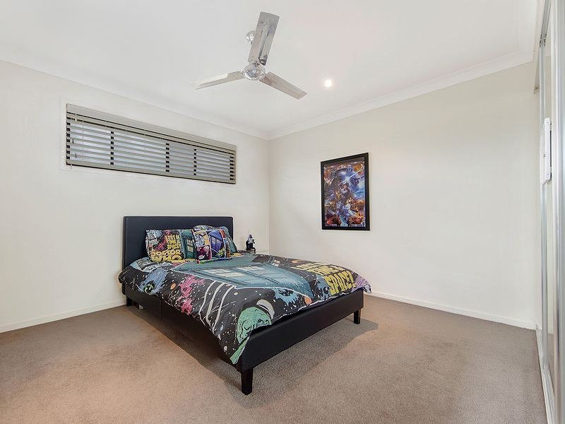 35 Royal Links Drive, Robina QLD 4226