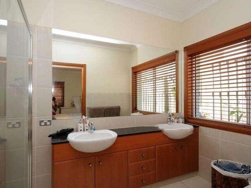 44 Bayswater Avenue, Varsity Lakes QLD 4227