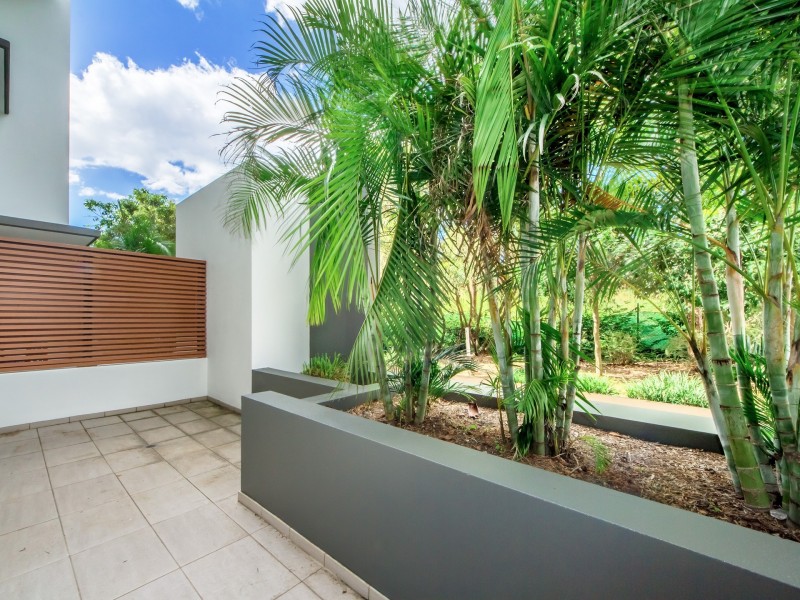 16/310 Easthill Drive, Robina QLD 4226