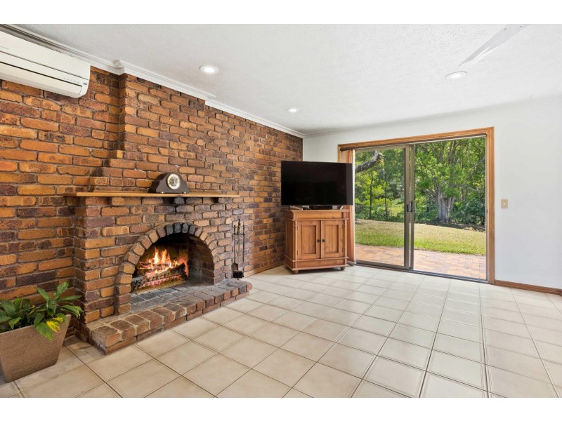 28 Coorabin Court, Tallebudgera QLD 4228