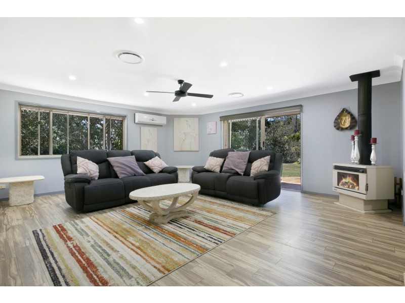 15 Ebeling Court, Worongary QLD 4213