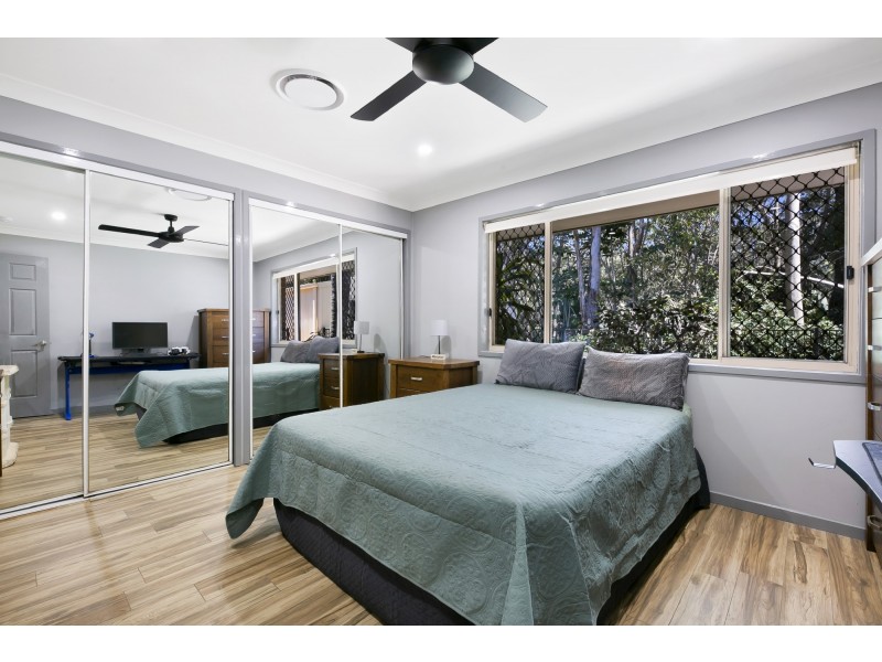 15 Ebeling Court, Worongary QLD 4213