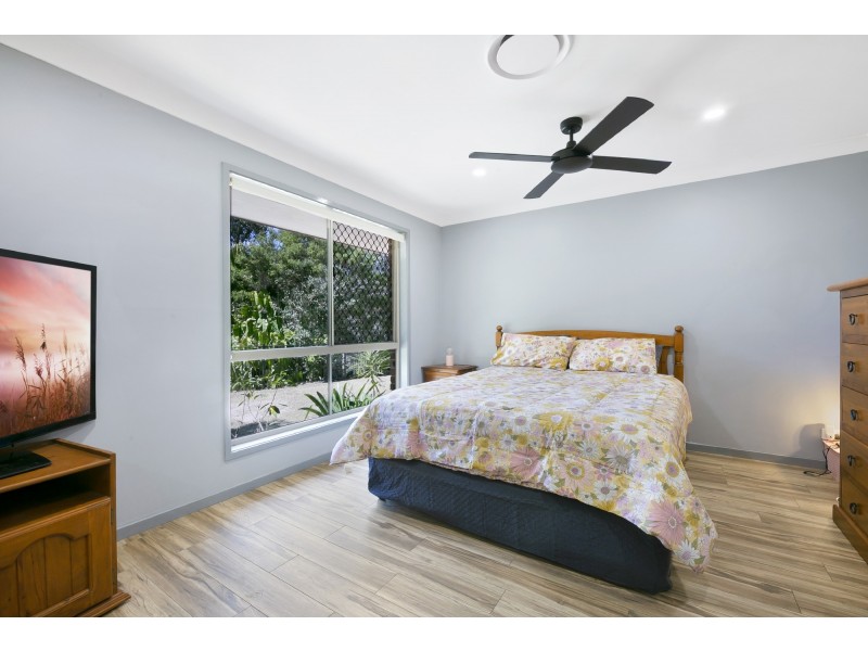 15 Ebeling Court, Worongary QLD 4213