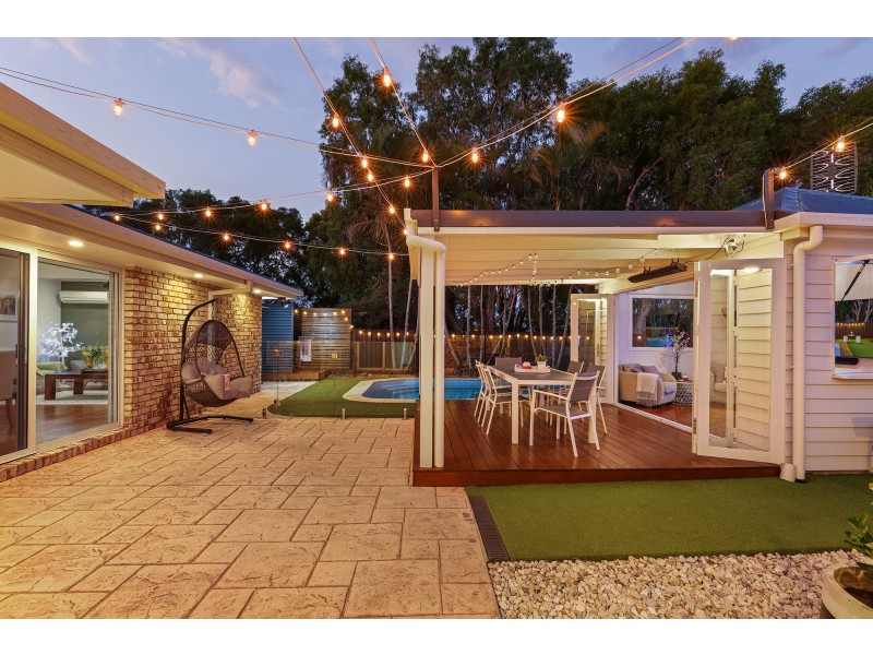 31 Yodelay Street, Varsity Lakes QLD 4227
