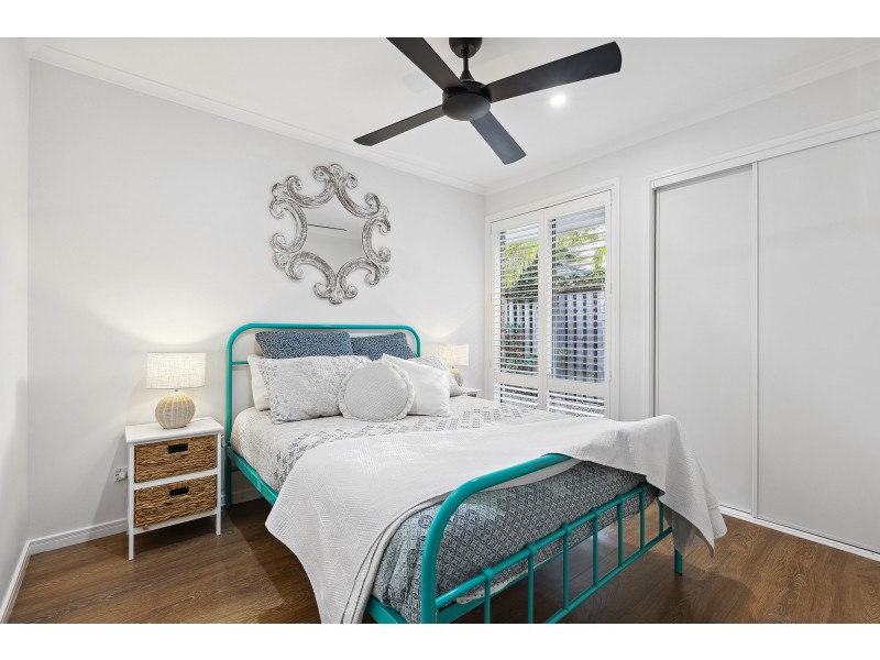 31 Yodelay Street, Varsity Lakes QLD 4227