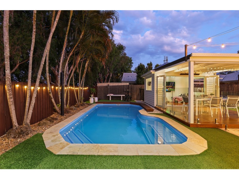 31 Yodelay Street, Varsity Lakes QLD 4227