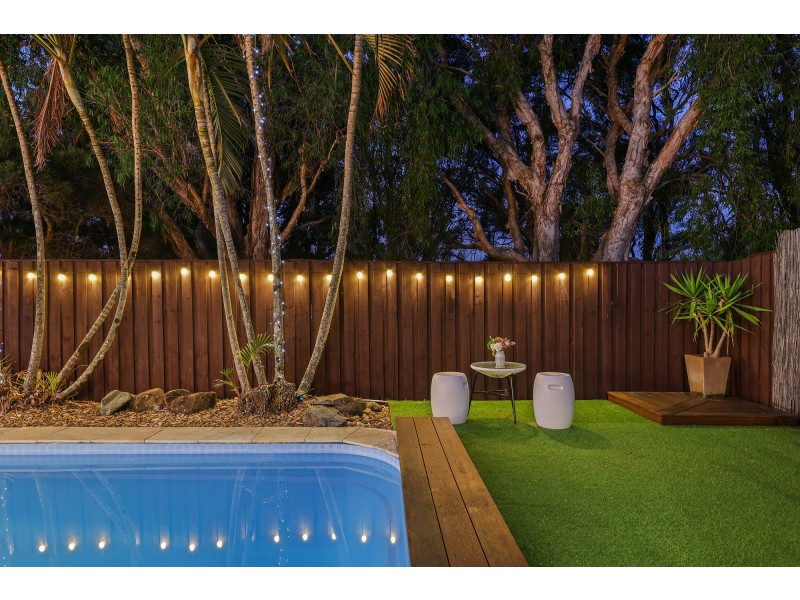 31 Yodelay Street, Varsity Lakes QLD 4227