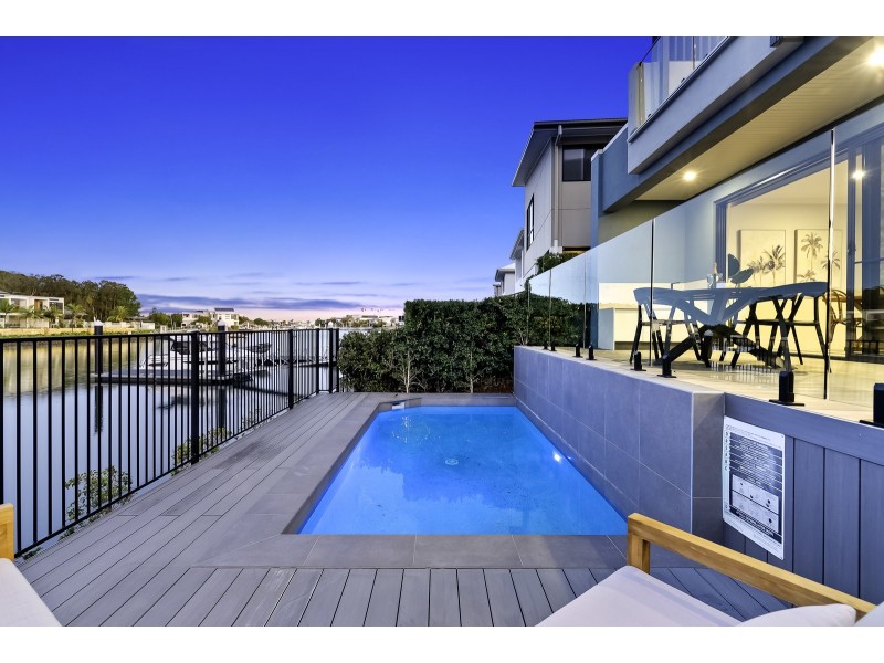 28 Northwater Drive, Hope Island QLD 4212