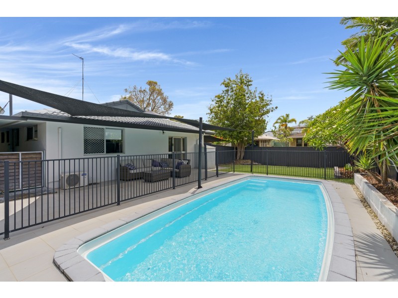 2 Boxthorn Street, Ashmore QLD 4214