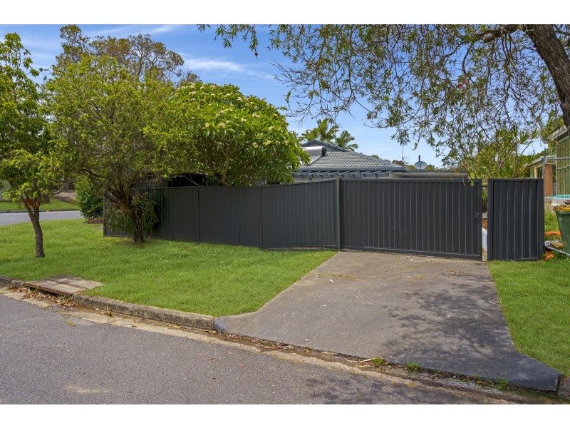 2 Boxthorn Street, Ashmore QLD 4214