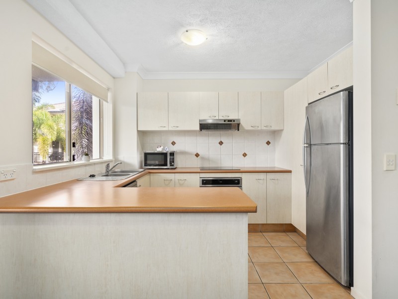 76/2342-2362 Gold Coast Highway, Mermaid Beach QLD 4218