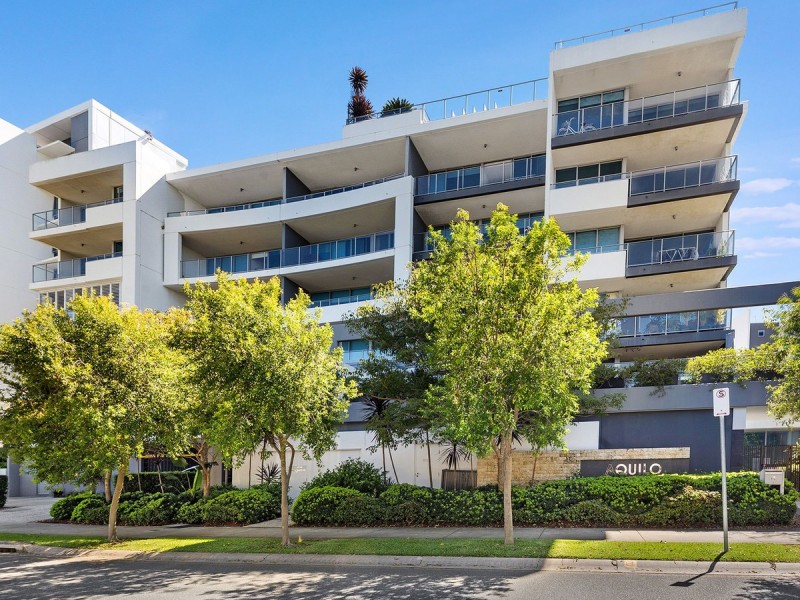 408/11 Compass Drive, Biggera Waters QLD 4216