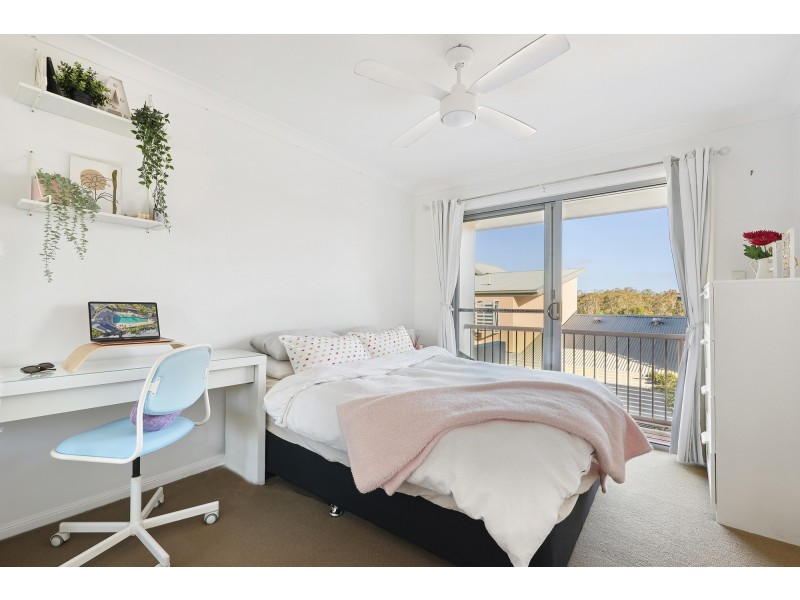 96/19 Carina Peak Drive, Varsity Lakes QLD 4227