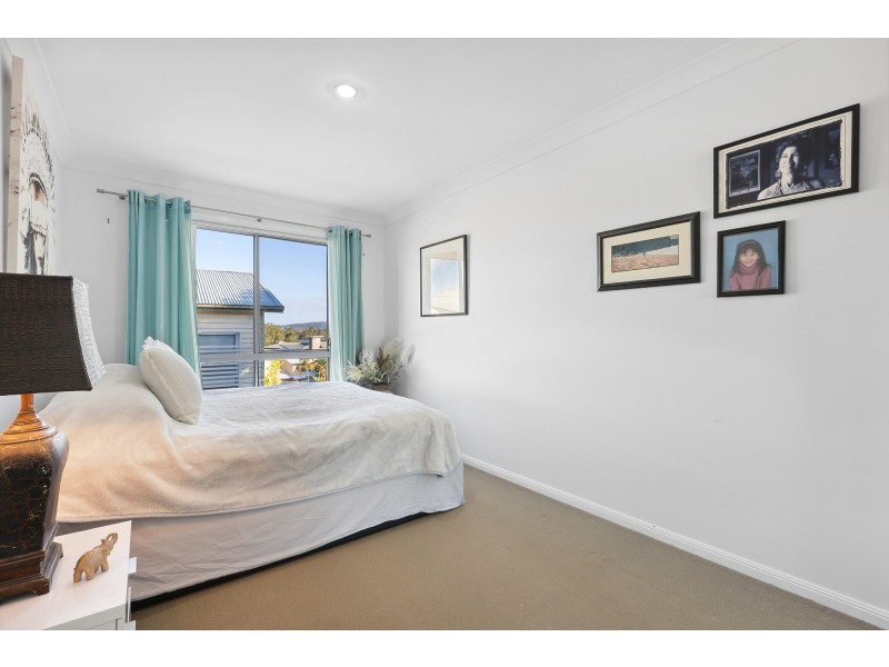 96/19 Carina Peak Drive, Varsity Lakes QLD 4227