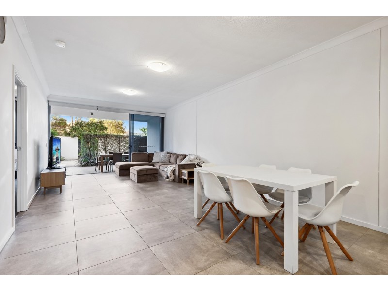 3014/397 Christine Avenue, Varsity Lakes QLD 4227