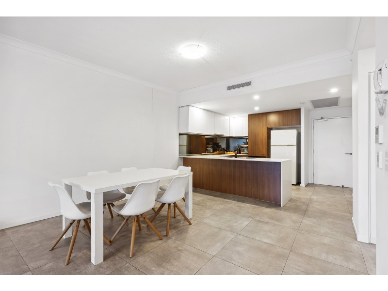 3014/397 Christine Avenue, Varsity Lakes QLD 4227