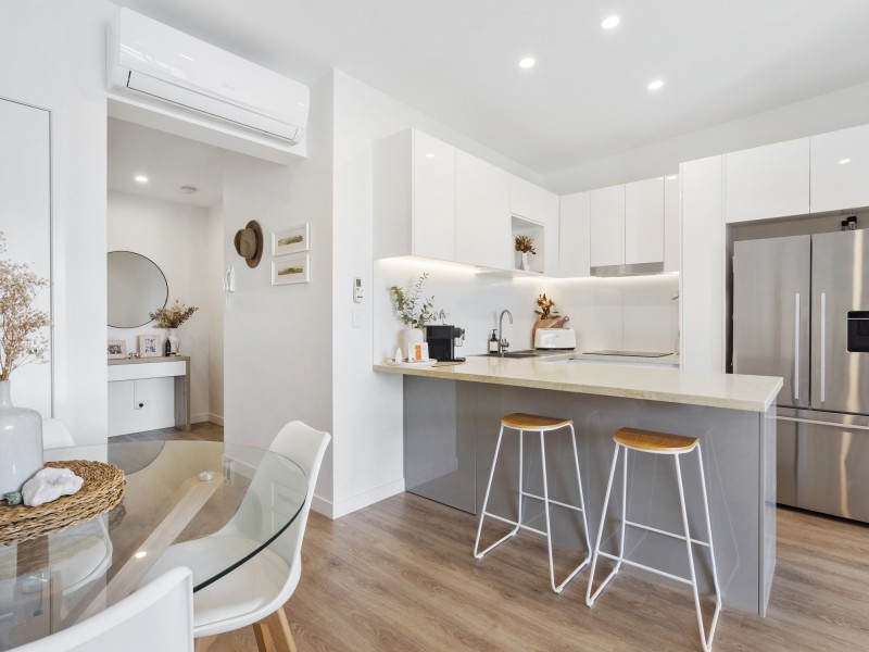 16/58 Frank Street, Labrador QLD 4215