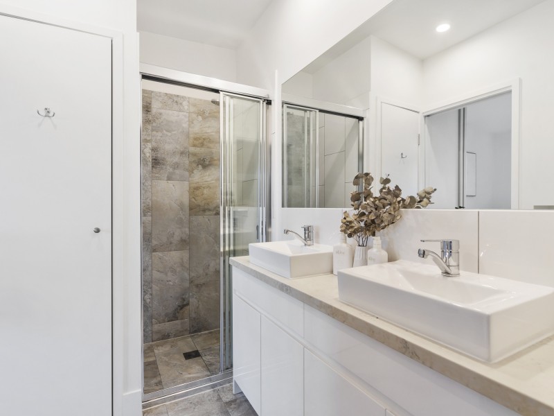 16/58 Frank Street, Labrador QLD 4215