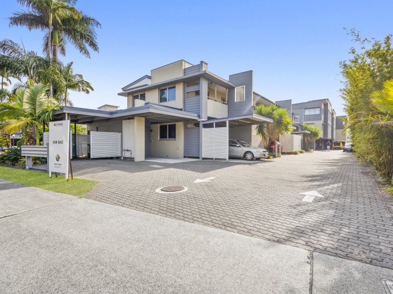 16/58 Frank Street, Labrador QLD 4215