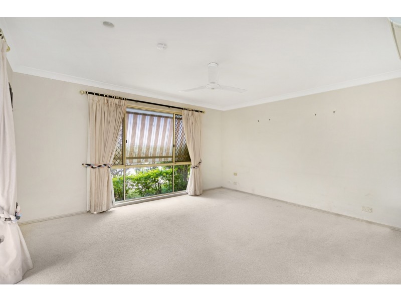 83 Camberwell Circuit, Robina QLD 4226