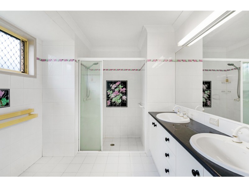 83 Camberwell Circuit, Robina QLD 4226