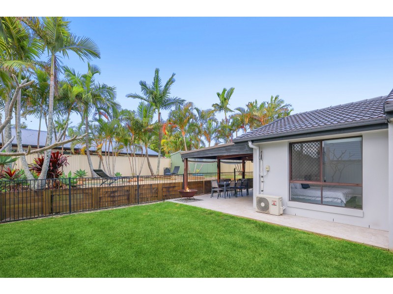 20 Bushtree Court, Burleigh Waters QLD 4220