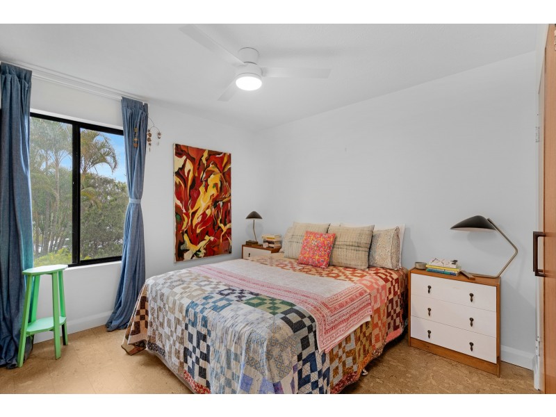 4/62 Petrel Avenue, Mermaid Beach QLD 4218