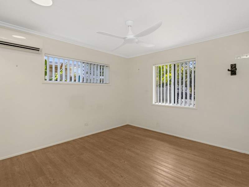 68 Twenty Sixth Avenue, Palm Beach QLD 4221