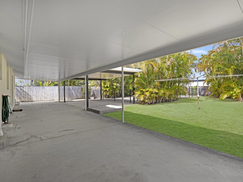 68 Twenty Sixth Avenue, Palm Beach QLD 4221