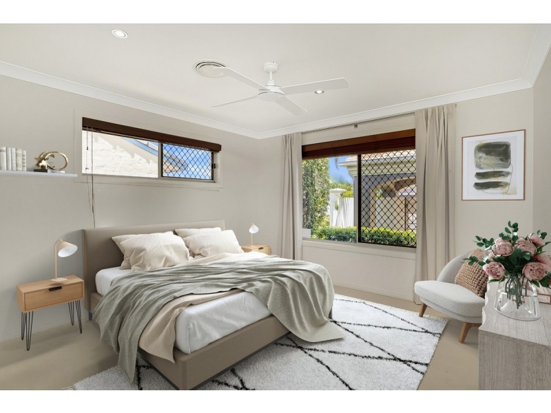 31 Namatjira Court, Broadbeach Waters QLD 4218