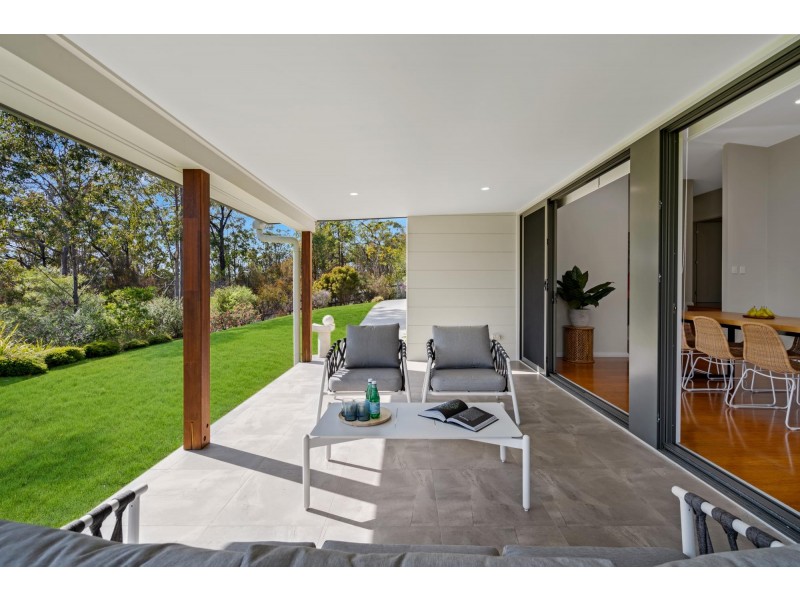 50-52 Forest Ridge Drive, Bonogin QLD 4213