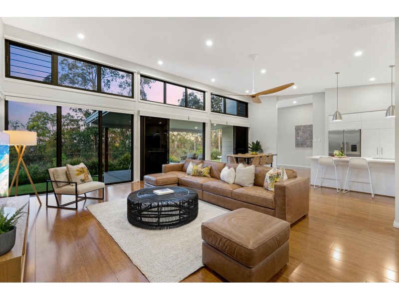 50-52 Forest Ridge Drive, Bonogin QLD 4213