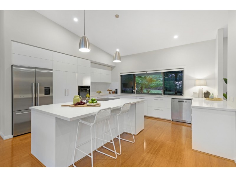 50-52 Forest Ridge Drive, Bonogin QLD 4213