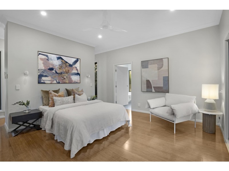 50-52 Forest Ridge Drive, Bonogin QLD 4213