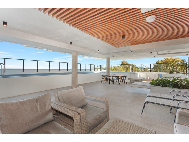 401/16-18 Seventh Avenue, Palm Beach QLD 4221